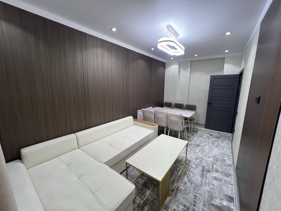 Продажа квартиры массив Лабзак Ц-13 кирпич 3в4/3/4