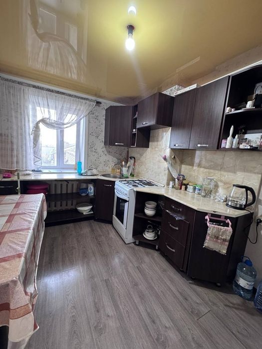 Продам 2 комн квартиру