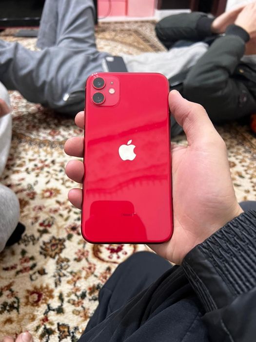 Iphone 11 в хорошем состоянии