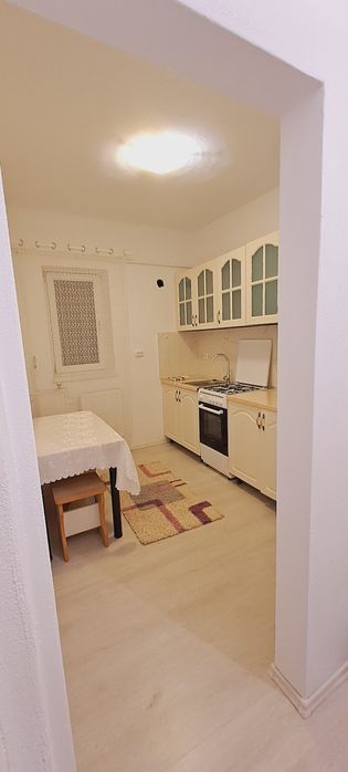 Garsoniera De Inchiriat