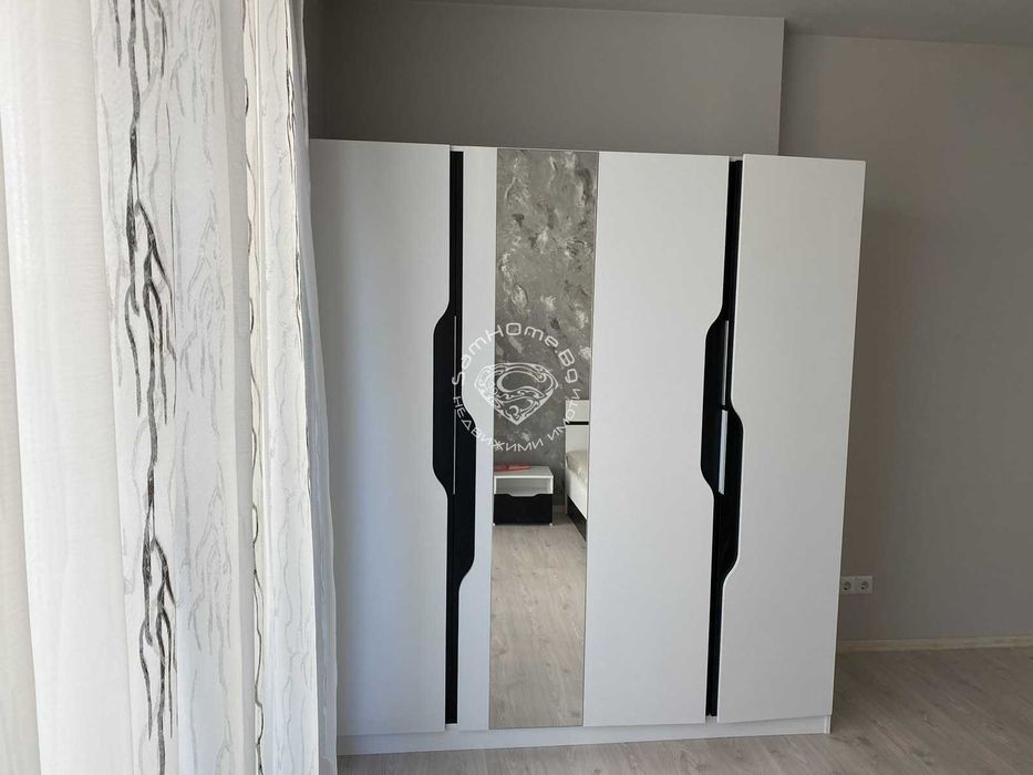 Дава се под наем Тристаен апартамент в Варна, Бриз - 125 кв.м за 1200 € - Снимка #6