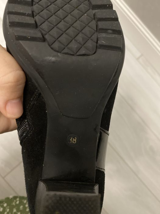 Продам сапоги весна