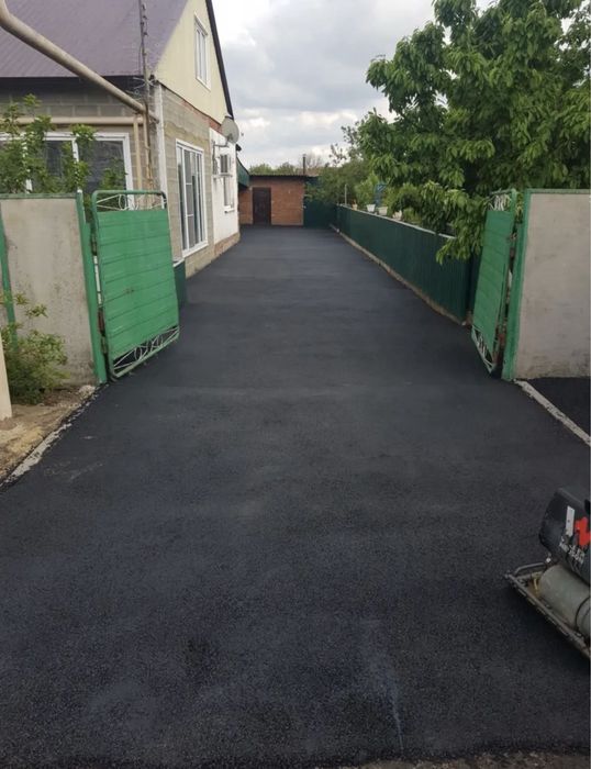 Асфальтирование дорог , Укладка асфальта