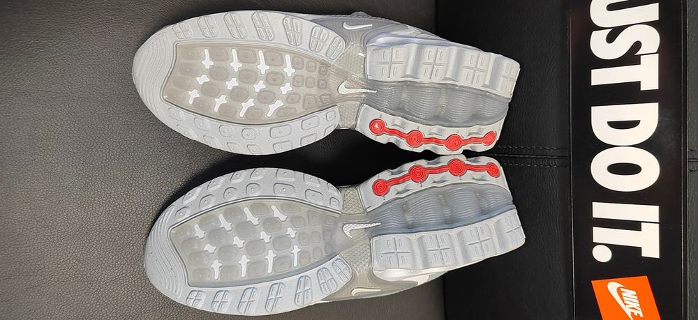 Nike Air Max DN, номер 37,5