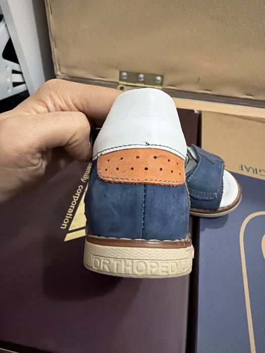 Продам ортопедические сандали Tiflani