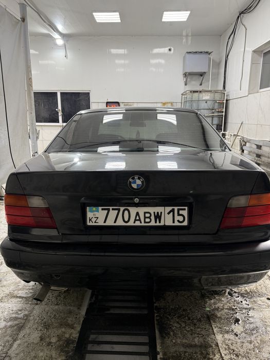Продам бмв е36 318