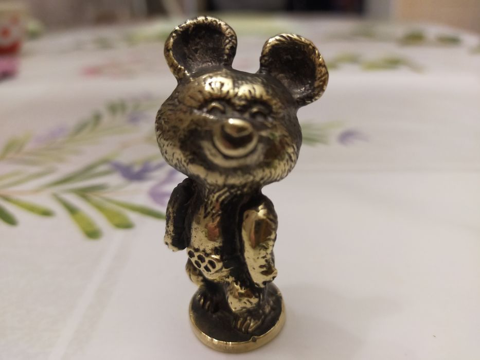 Продам Олимпийского Мишку СССР.