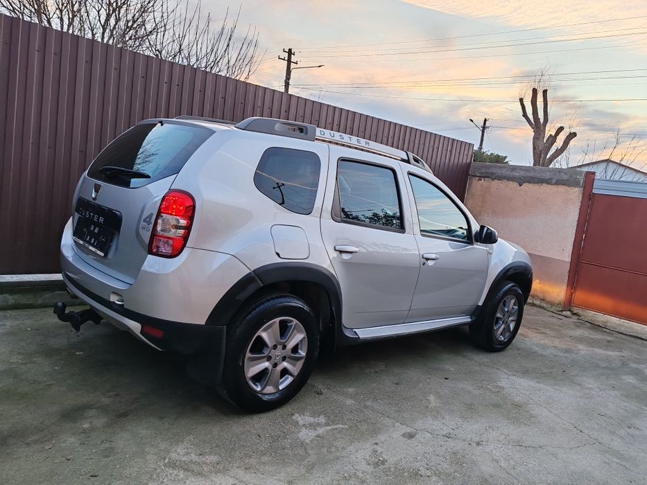Dacia Duster 4×4 Facelift-2015-Motor 1.5 Diesel 110 Cai Import recent!