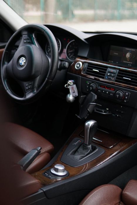 Bmw e91 325i 2005