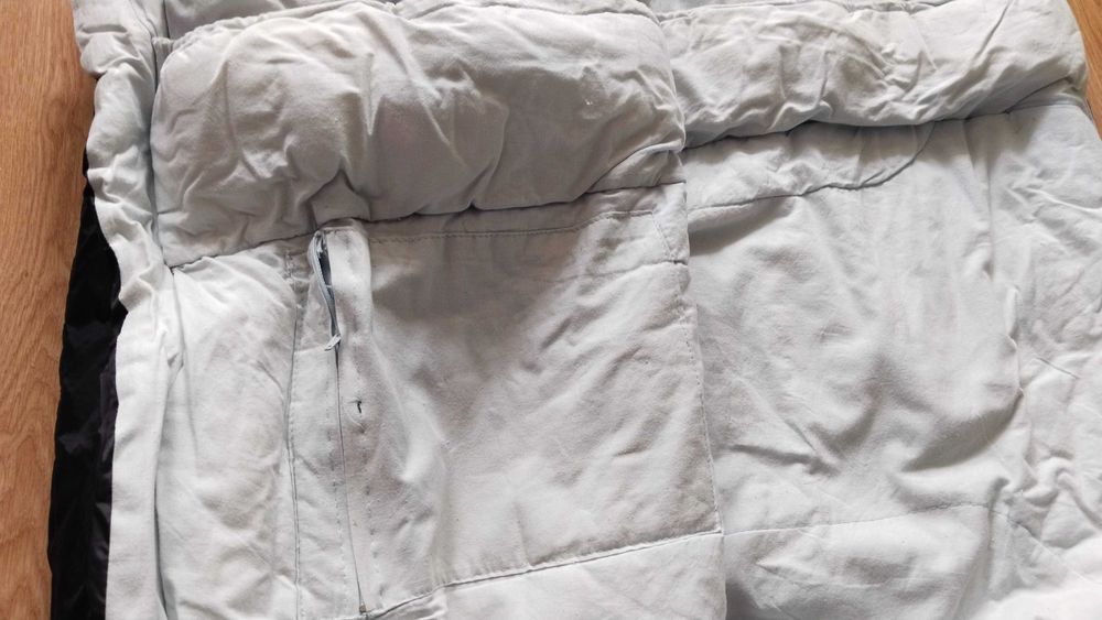 Палатка двуместна и спален чувал