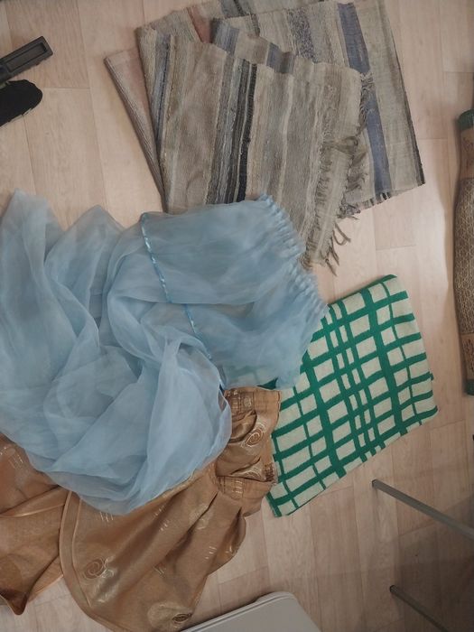 Срочно всё  за! 4000