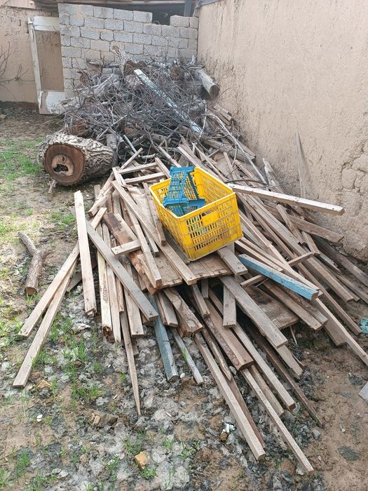 Oʻtin sotiladi srochna