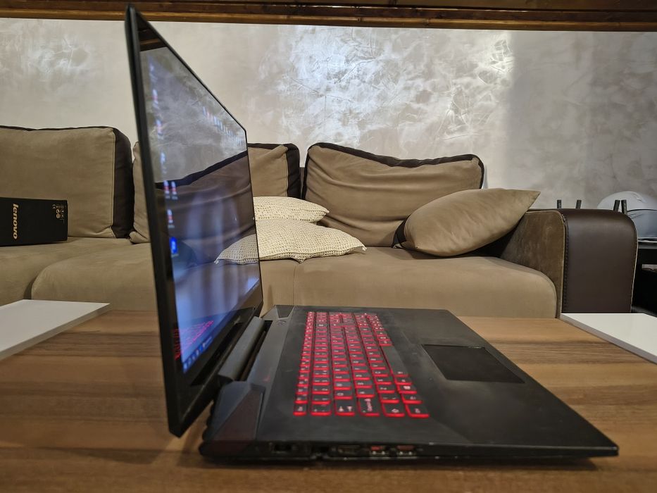 Геймърски лаптоп