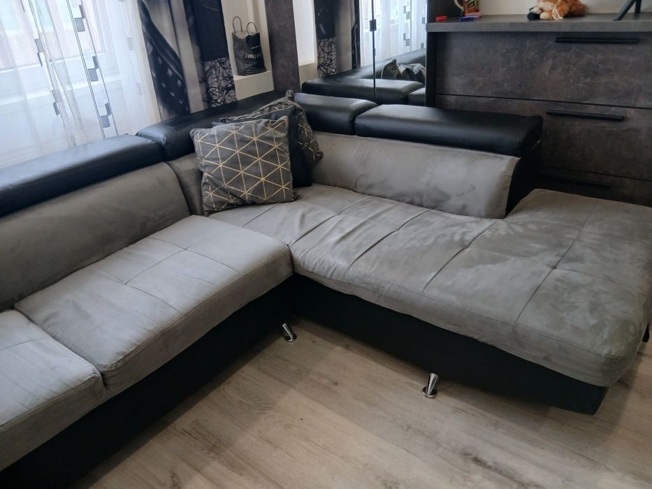 Vând Colțar mare din Magazinul Laguna în stare perfecta