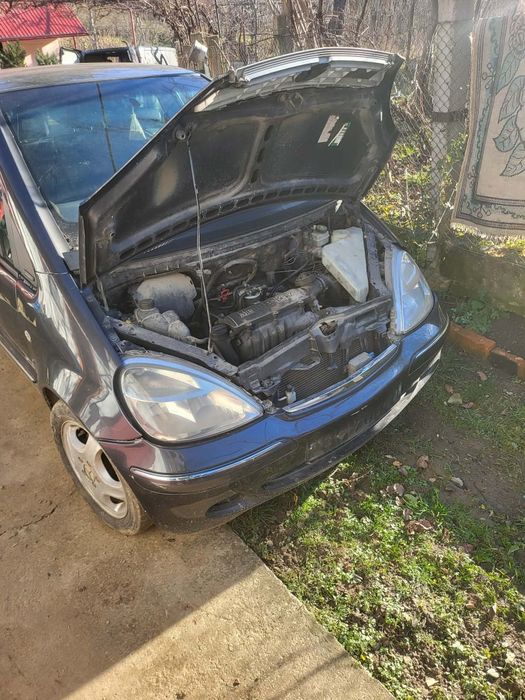 Vând Mercedes classe A