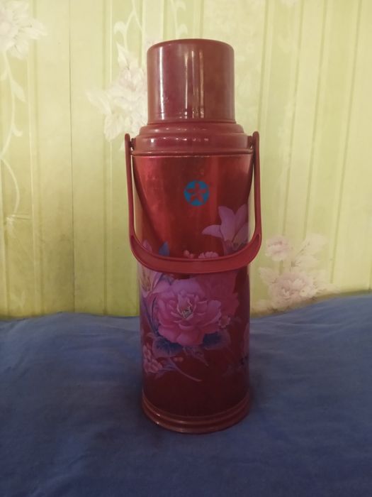 Продается Термос