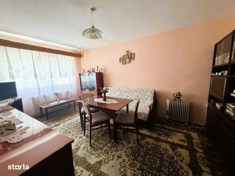 Apartament 3 CAM spațios, decomandat | Etaj 2 | Str. Arcului – Slatina