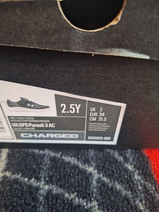 Маратонки Under armour 34 номер