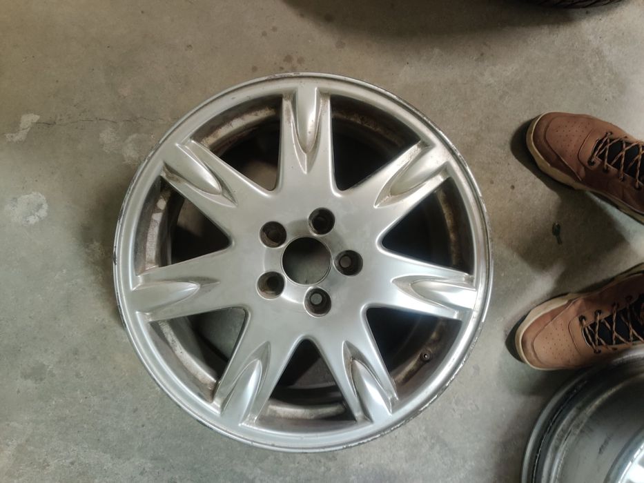 Алуминиеви джанти за Волво 7,5J x17 x 49