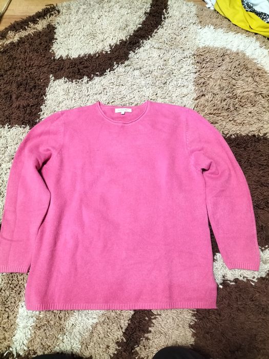 Vând bluze mărimi Xl,M