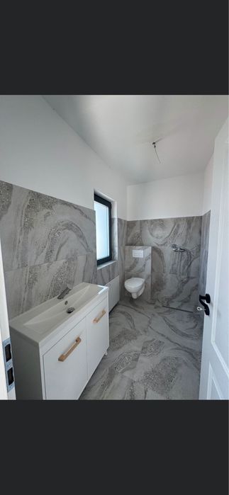Proprietar vand casa noua 110mp util tip duplex Mosnita Noua la asfalt