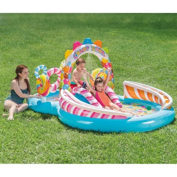 Надуваем детски басейн "Бонбонландия"