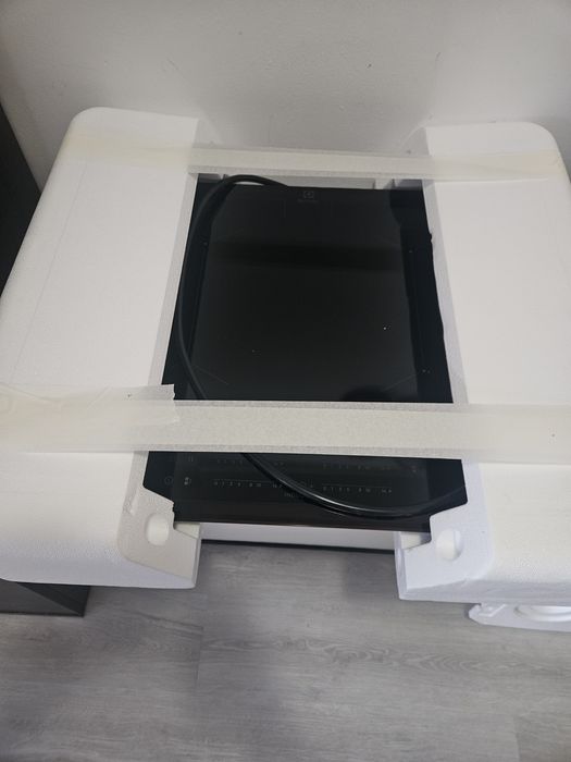 Plită inducție electrolux