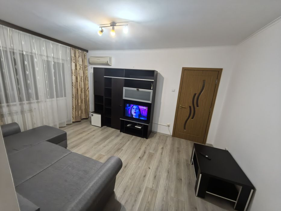 Apartament cu 2 camere de închiriat - Oltenița, Str. Al. Iliescu