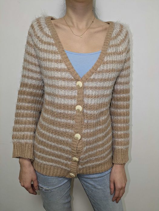 Pulover calduros, pufos și comod – crem/bej