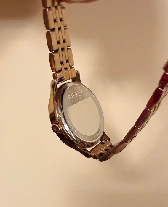 Дамски златист часовник - Furla
