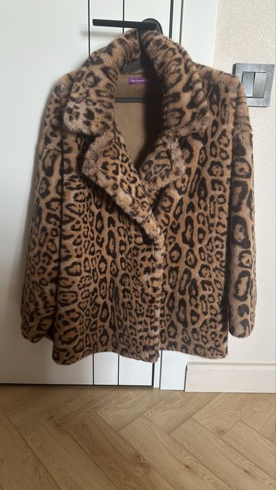 Шуба леопард короткая