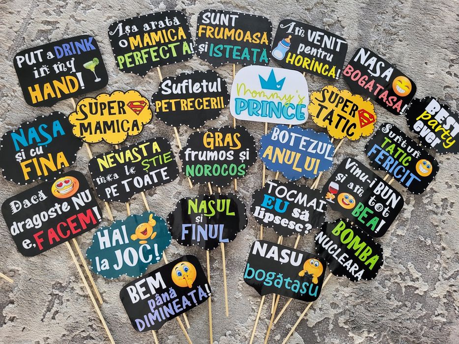 Propsuri / stegulețe cu mesaje amuzante pentru evenimente