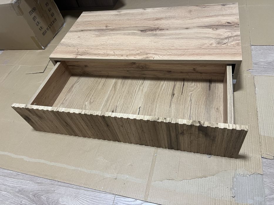 Тоалетка  с огледало