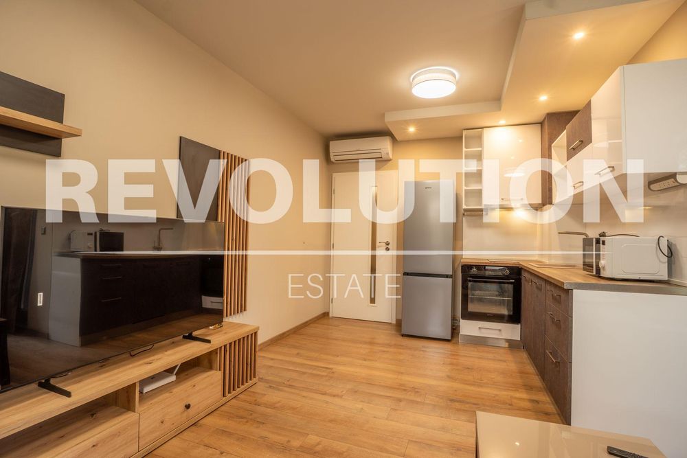 Дава се под наем Двустаен апартамент в Пловдив, Христо Смирненски - 65 кв.м за 600 € - Снимка #3