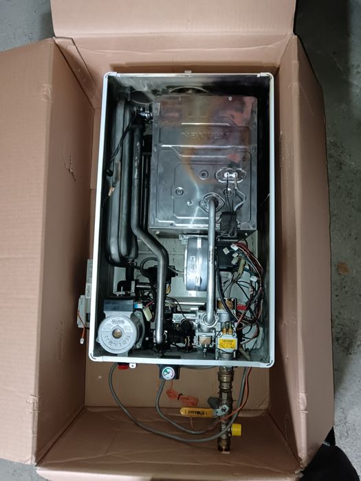 Навьен газовый котел