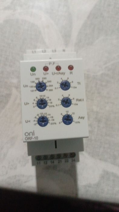 ORF-10 ORF-10 3 фазы 2 контакта 127-265В AC 
ORF-10 3 фазы 2 конт