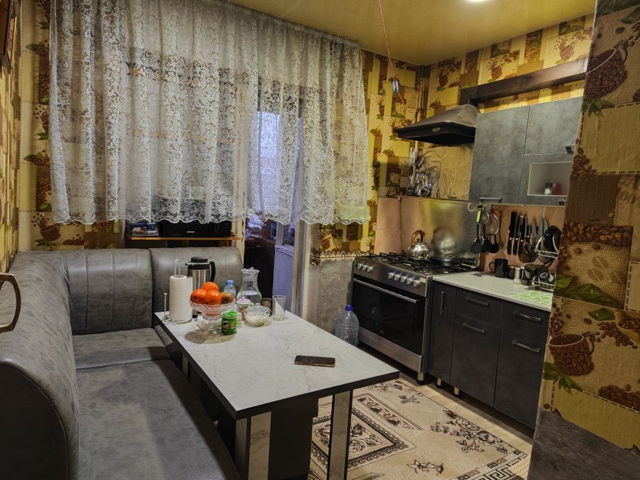 Продаю свою 4 х комнатную квартиру