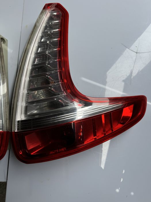 Stop Grand Scenic 3 led dr/st stare foarte buna! Garantie!