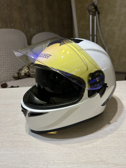 Мотошлем Starzzi размер М