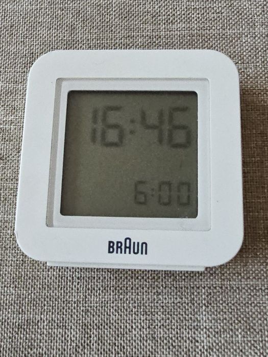 Малък Часовник  brAun