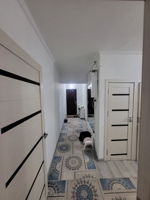 Продаётся 3 ком квартира