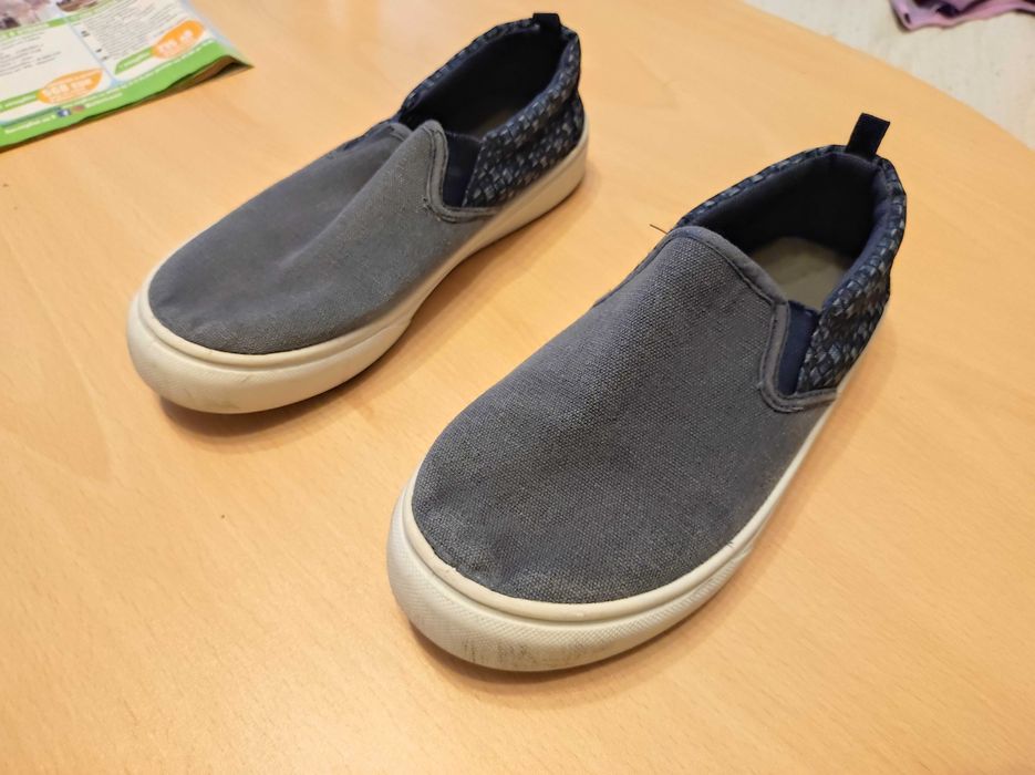 Детски пролетно летни обувки