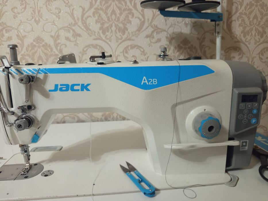 Швейная машинка jack a2b