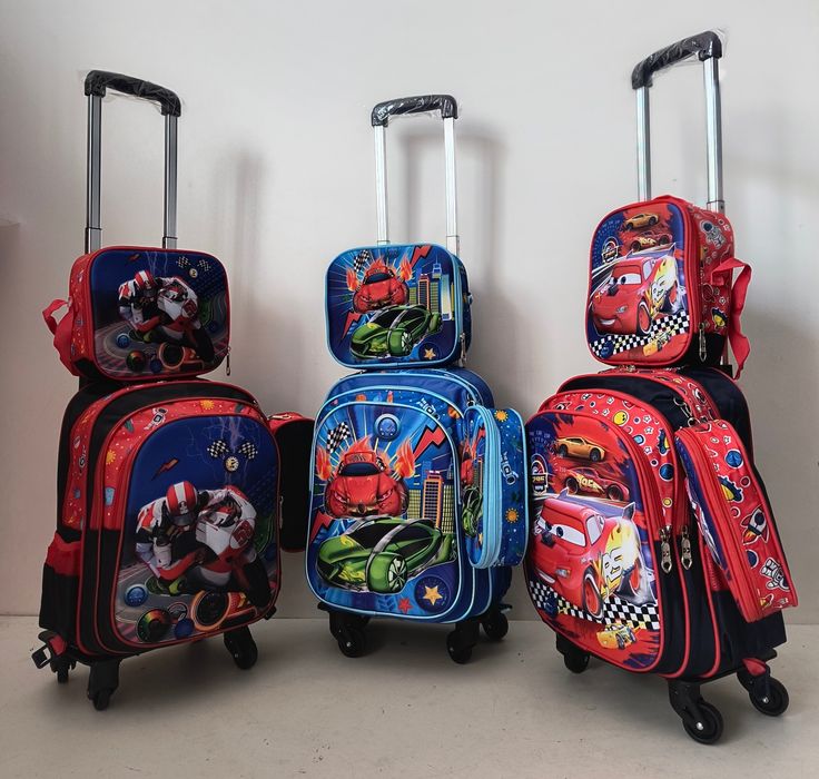 Ученически раници с колела + чанта + несесер/ безплатна доставка/