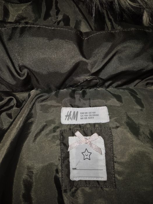 Продам куртки  для девочки.