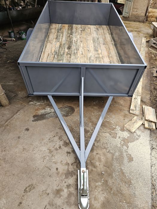 Продам прицеп срочно