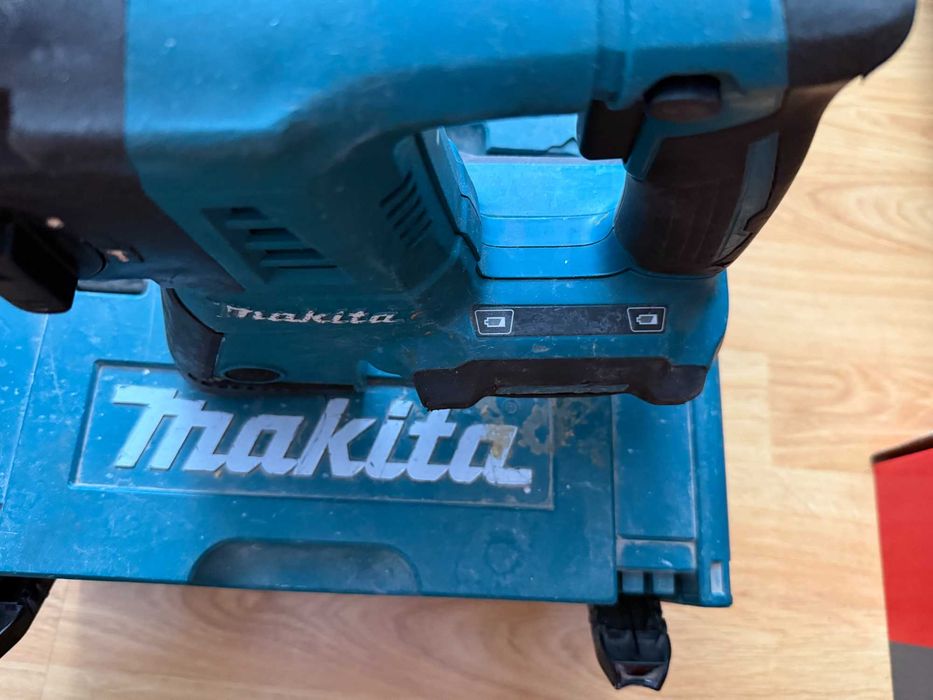Makita DHR263 Перфоратор
