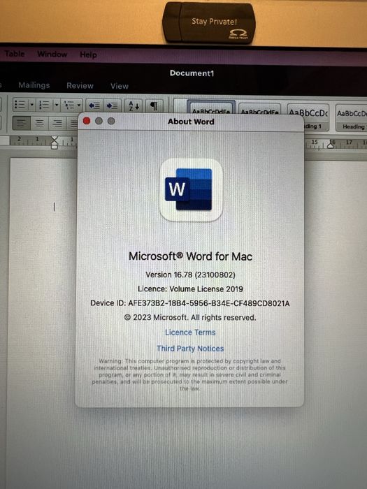 Macbook Air 2017 - A1466 - licenta de Office 2019