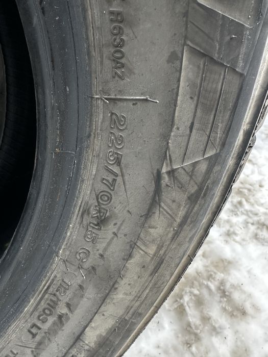 4 Cauciucuri Bridgestone 225 70 15c. Vara