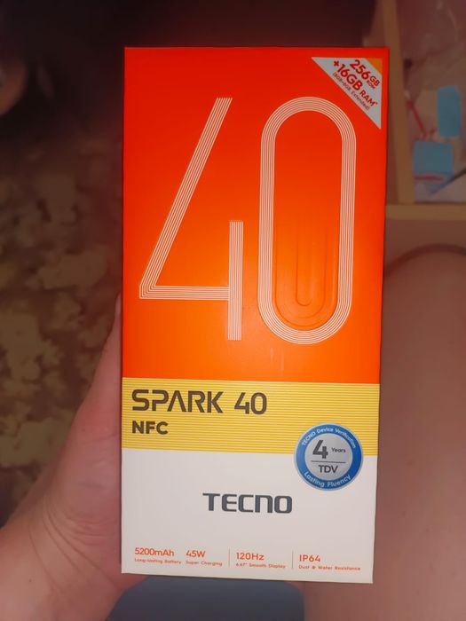 Продам телефон новый